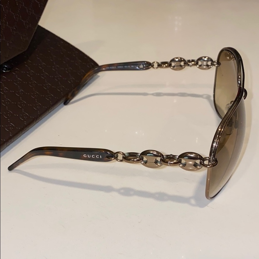 Authentic Gucci aviators - Picture 2 of 5